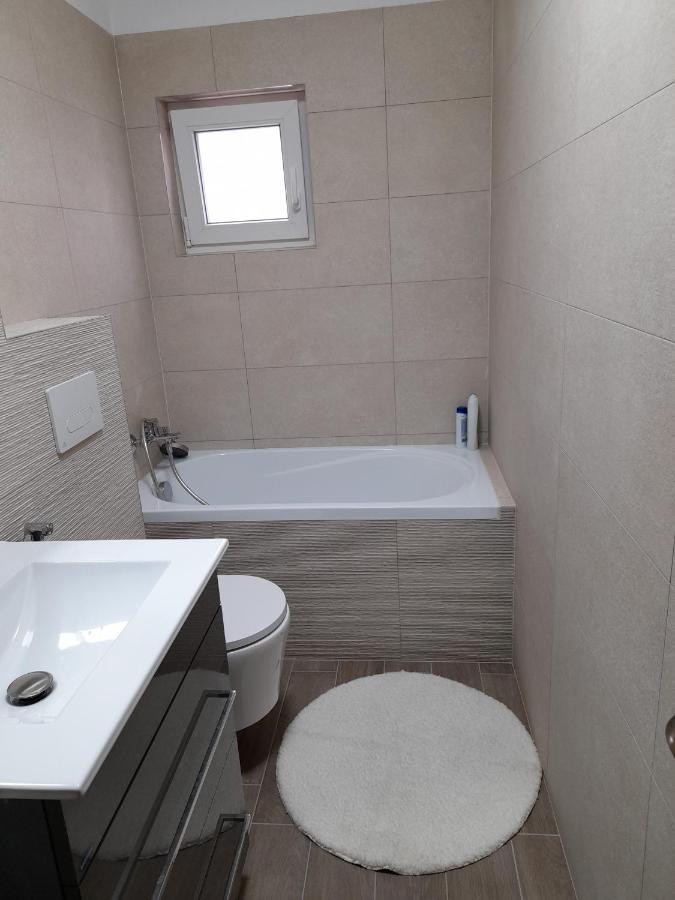 Armony Apartment Брашов Екстер'єр фото